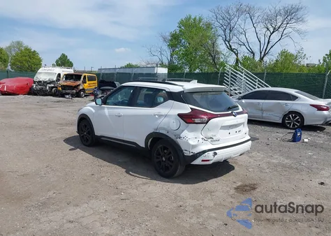 2021 Nissan Kicks Sr Xtronic Cvt из США, поврежденный, VIN 3N1CP5DV8ML550442